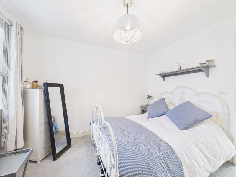 Gloucester Estate Agent - TG Residential property image