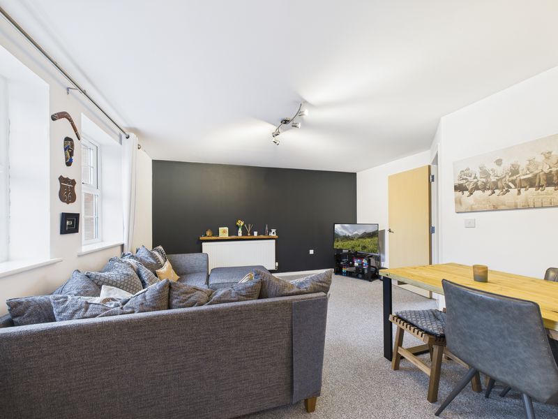 Gloucester Estate Agent - TG Residential property image