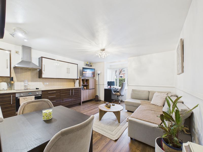 Gloucester Estate Agent - TG Residential property image