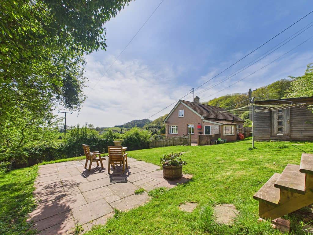 Popeshill, Gloucestershire