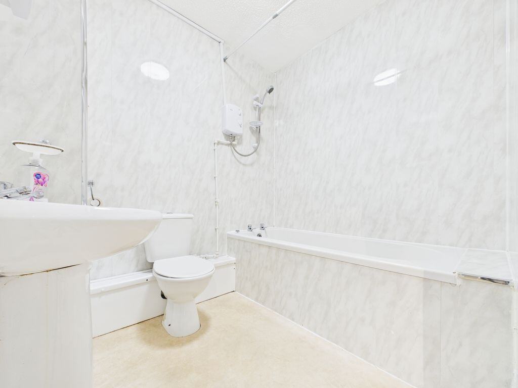 Gloucester Estate Agent - TG Residential property image
