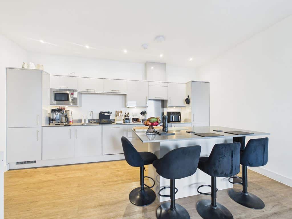 Gloucester Estate Agent - TG Residential property image