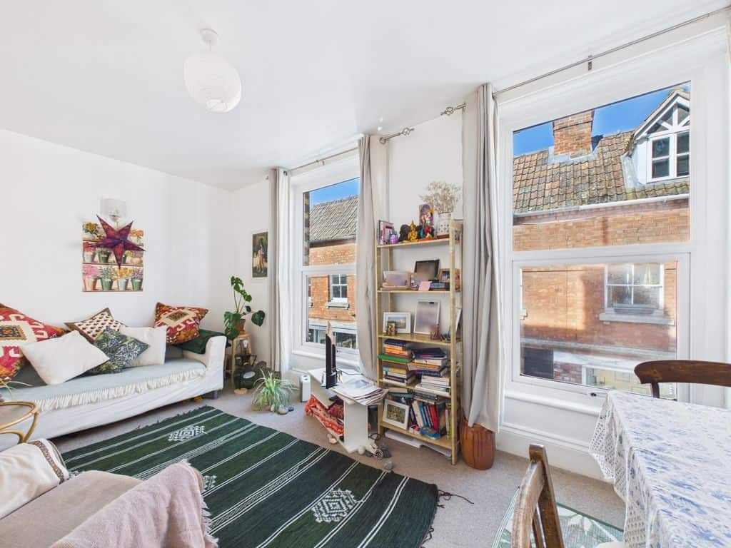 Gloucester Estate Agent - TG Residential property image