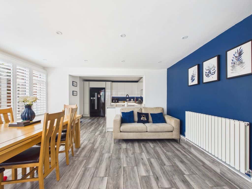 Gloucester Estate Agent - TG Residential property image