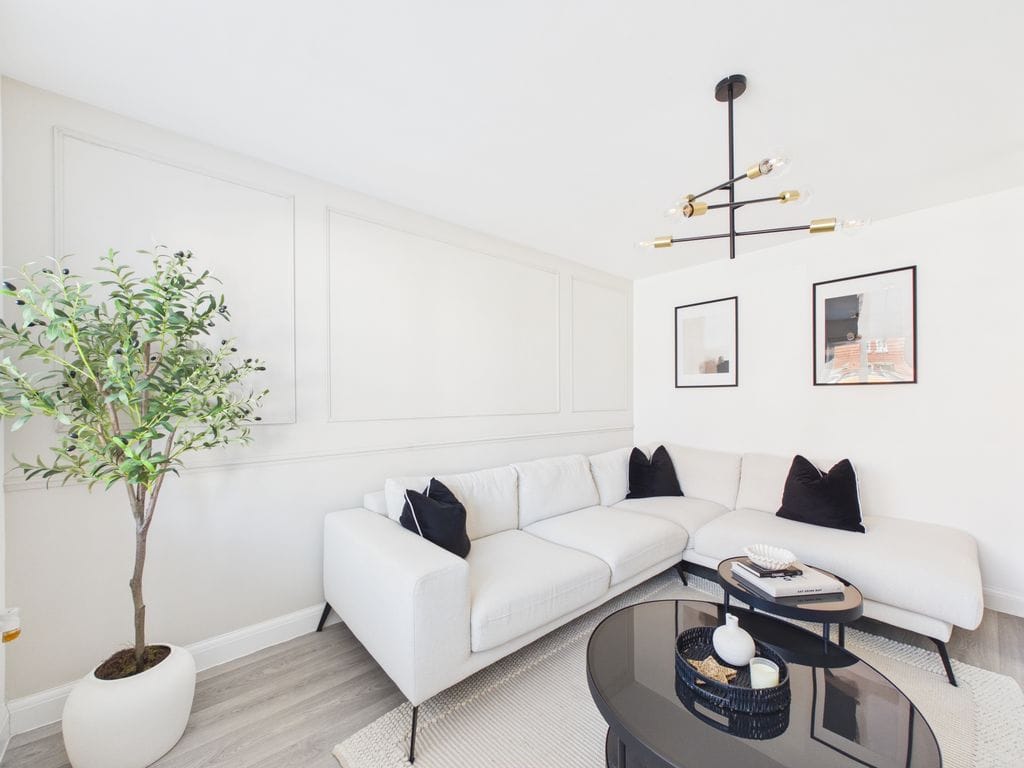 Gloucester Estate Agent - TG Residential property image