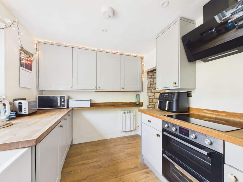 Gloucester Estate Agent - TG Residential property image