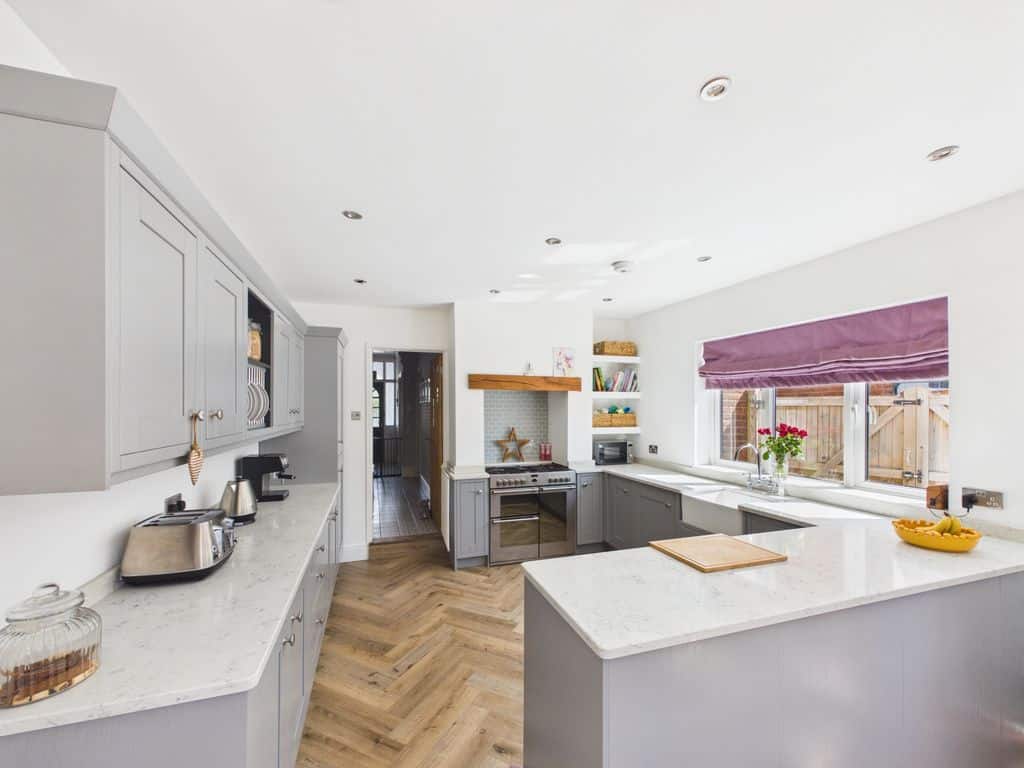Gloucester Estate Agent - TG Residential property image