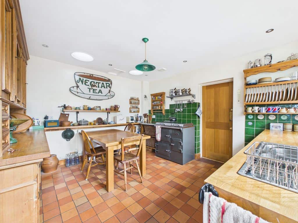 Gloucester Estate Agent - TG Residential property image