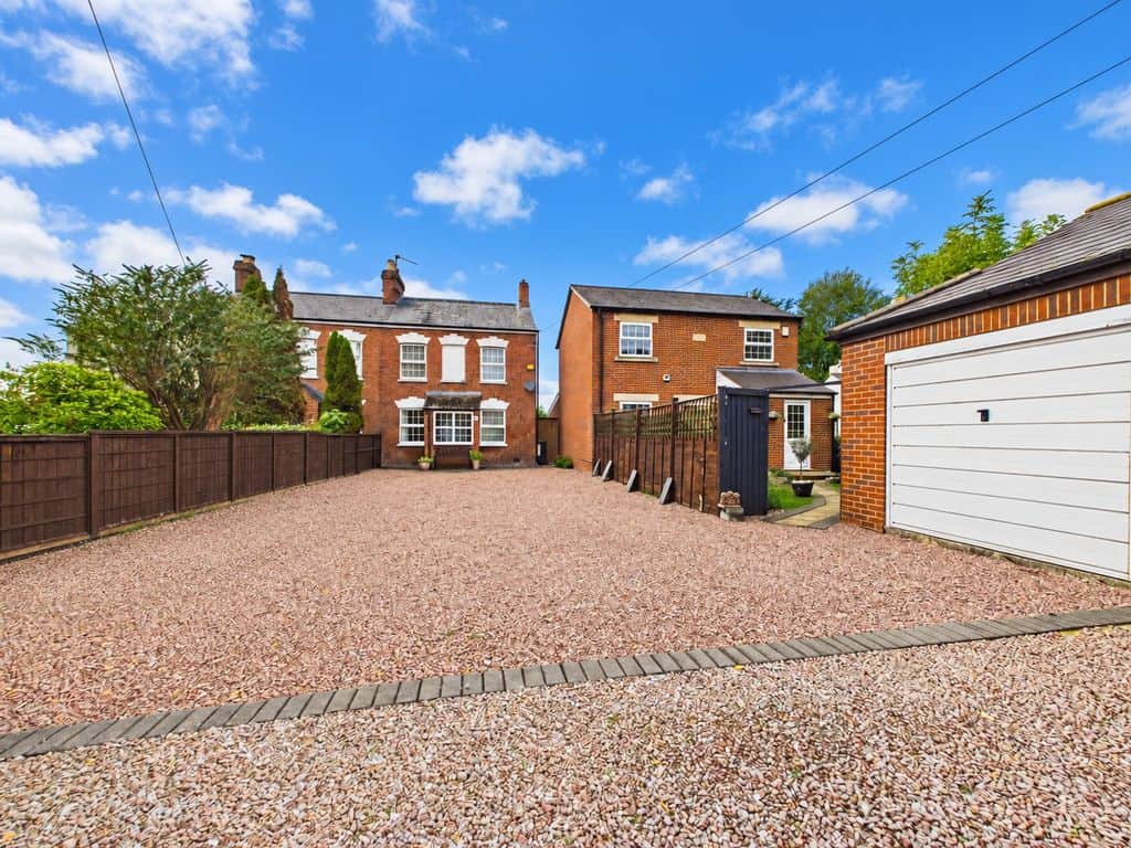 Bristol Road, Gloucester