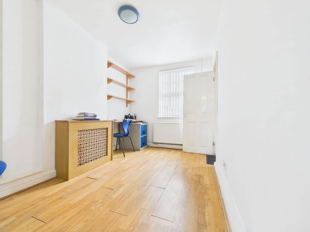 Gloucester Estate Agent - TG Residential property image