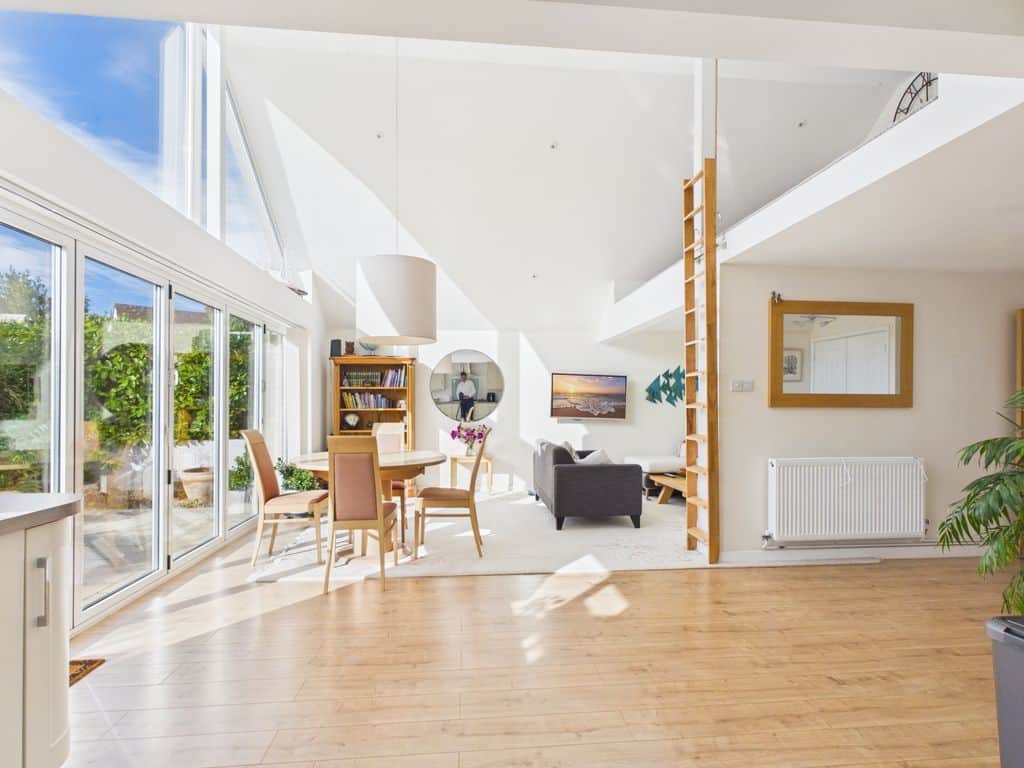 Gloucester Estate Agent - TG Residential property image